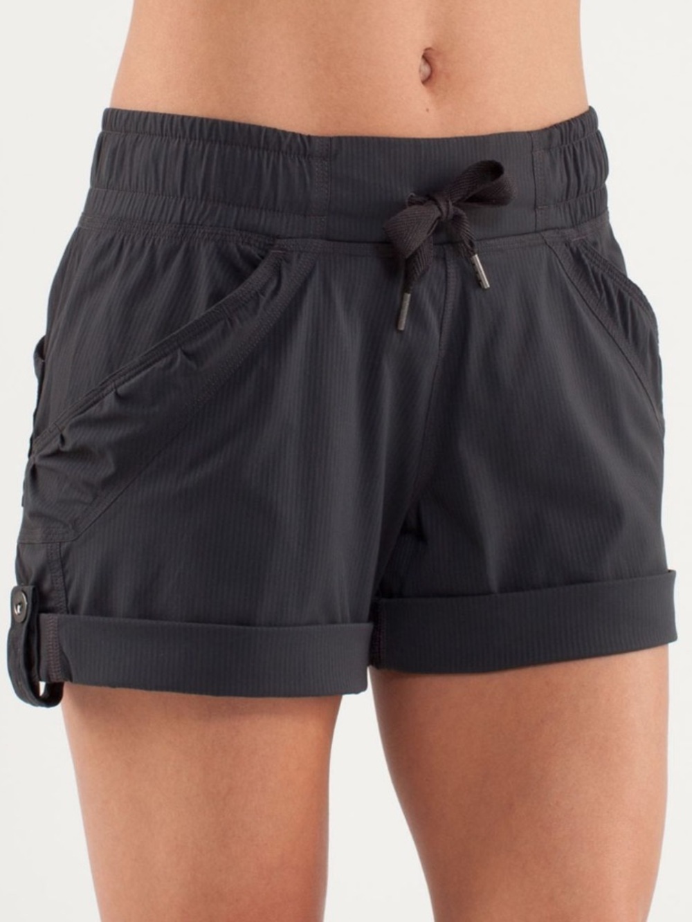 Lululemon Play In The Sun Shorts Deep Coal Sz 8